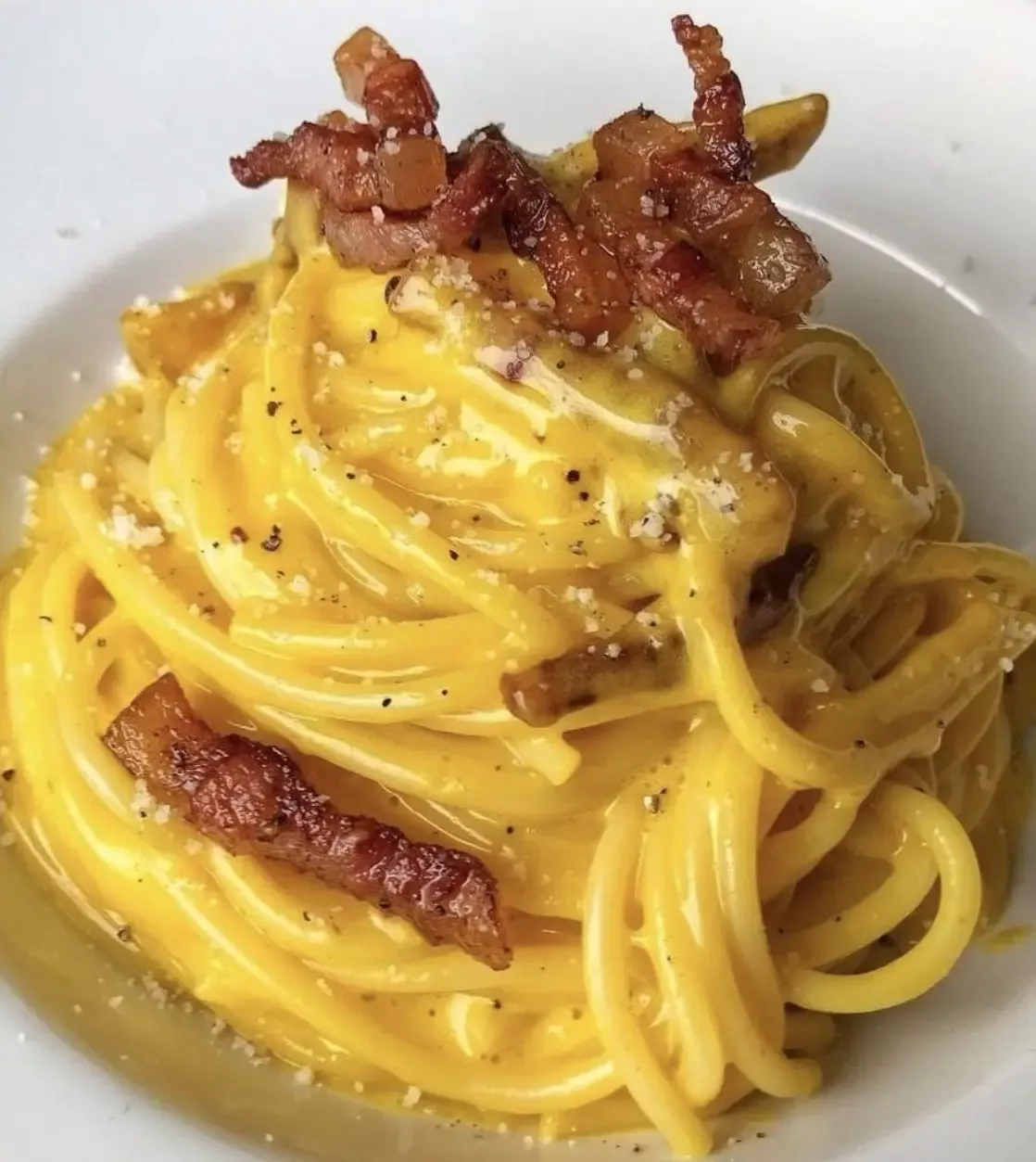 Plat rapide de pâtes carbonara