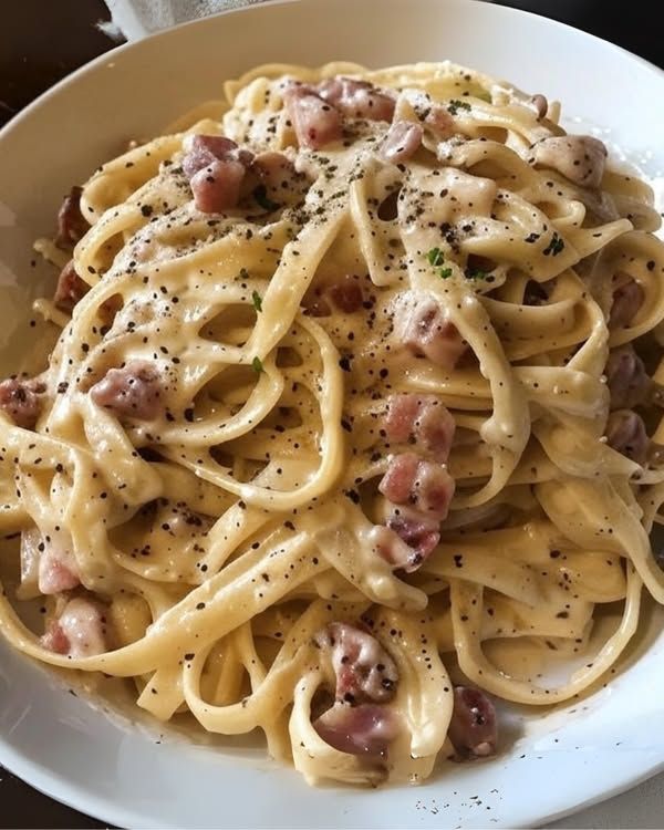 Plat rapide de pâtes carbonara